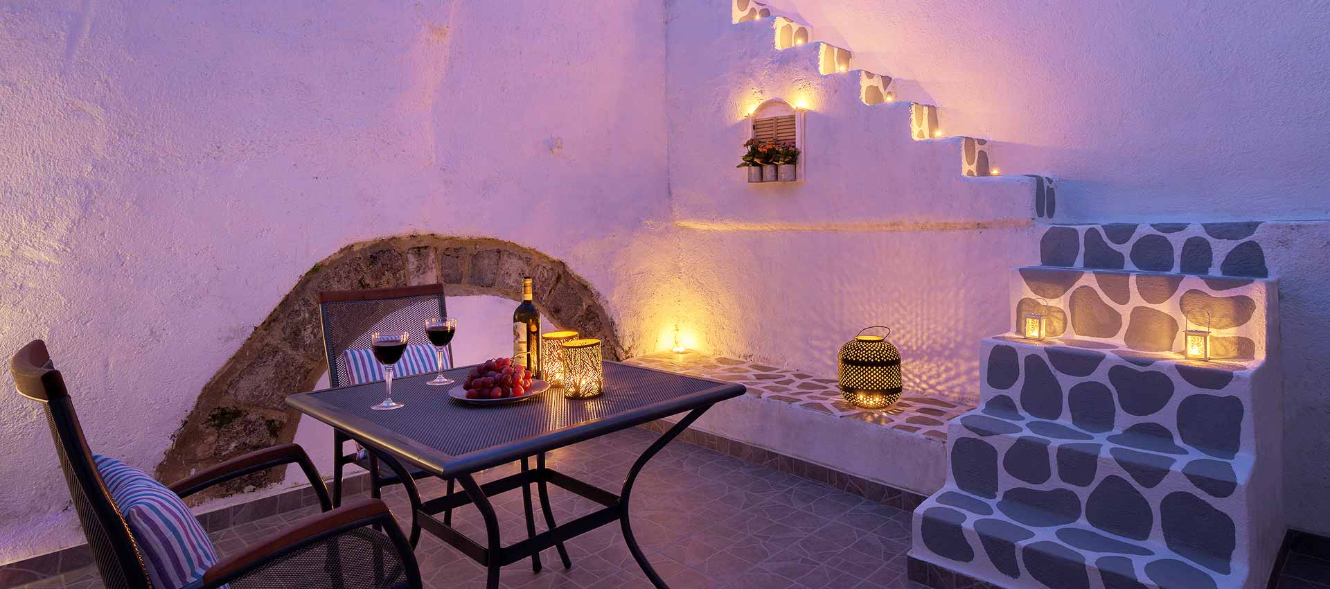 Rustic Self Inn Apartment Rhodes Island